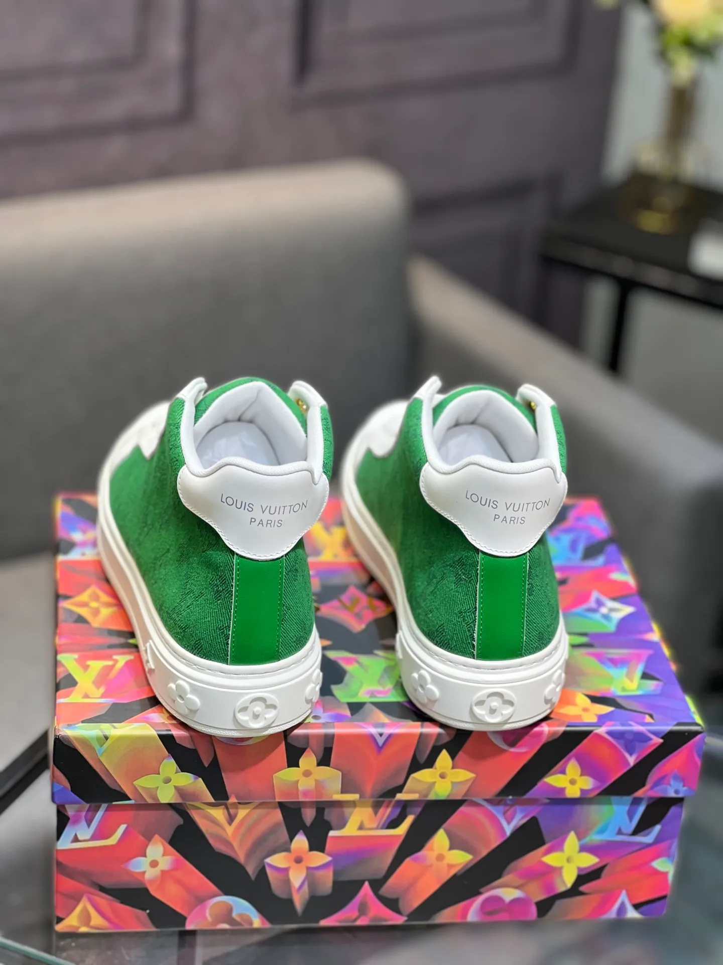 Men's shoes 💰560 LV Louis Vuitton. The latest fashionable casual shoes are popular in physical stores. New spring and summer comfortable imported cowhide, cowhide mesh, unique jacquard fabric element design. With sheepskin lining, Lv original base, [sun][sun] high-end packaging and high quality💪Details determine quality, welcome to compare🇮🇹Code number 38-44, 45 can be customized